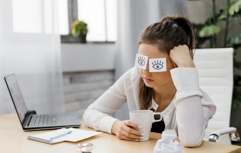 Simptomele burnout-ului: care sunt semnele epuizării psihice